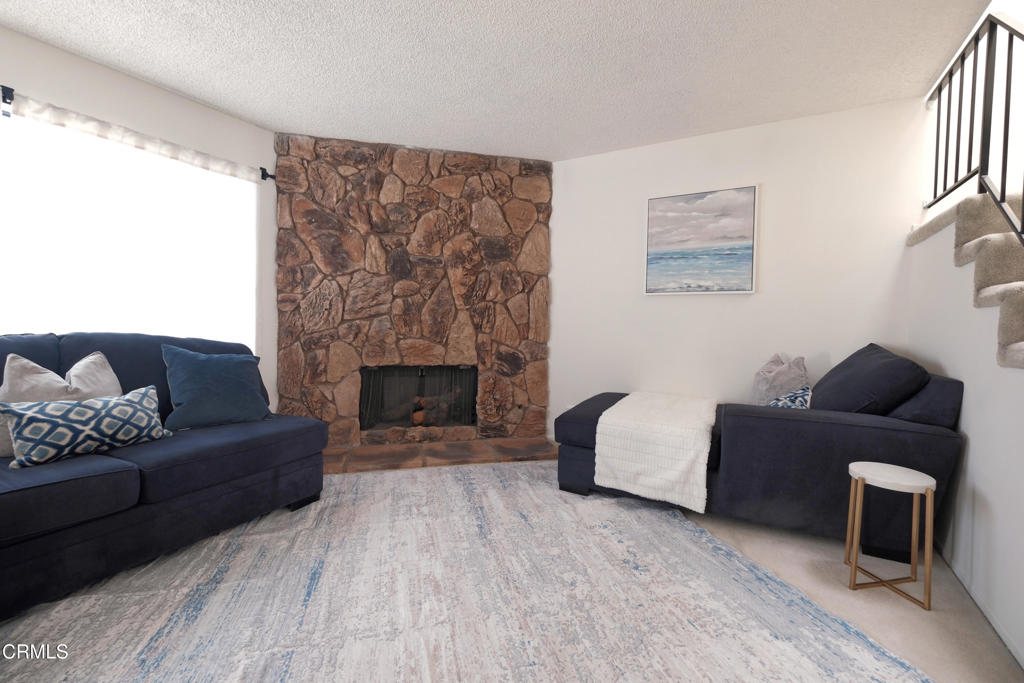 919 W San Marino Avenue D