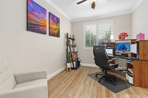 Tiny photo for 32988 Casala Court, Temecula, CA 92592 (MLS # SW26047467)