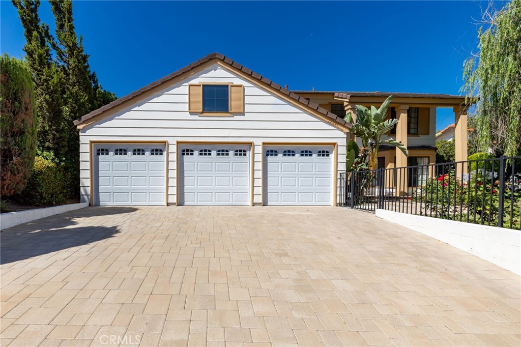 Stunning 2-Story Pool Home with Panoramic Views
This beautifully maintained 4-bed, 2.5-bath home offers over 2,500 sq. ft. of living space on a 14,800+ sq. ft. lot in one of Diamond Bar’s top neighborhoods. Enjoy newly upgraded vinyl flooring, a spacious layout with formal living and dining areas, and sweeping city and hillside views throughout.
The bright kitchen and dining areas overlook the scenic backyard, while the primary suite features a private balcony, soaking tub, and walk-in shower. Outdoors, relax in a resort-style yard with pool, spa, and room for putting green, exercise, play or pets.
Additional perks include a 3-car garage, wide driveway, and close proximity to freeways, top-rated schools, shopping, and dining. Comfort, style, and views—this home has it all.