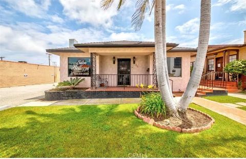 Photo of 841 W 9th Street, San Pedro, CA 90731 (MLS # SB24239525)