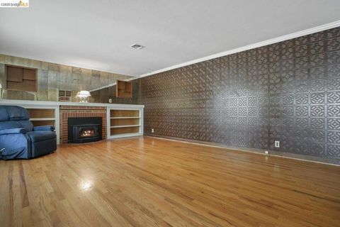 Tiny photo for 1320 1320 Barcelona Way, Stockton, CA 94509 (MLS # 41126352)