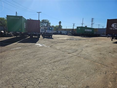 505 Flint Ave Wilmington CA 90744