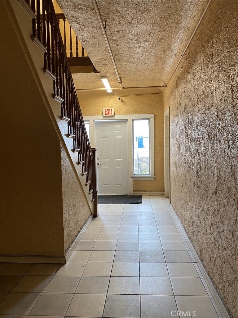 755 S Boyle