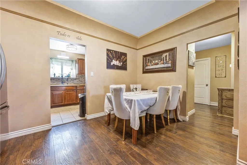 Los Angeles, California 90001, United States, 2 Bedrooms Bedrooms, ,1 BathroomBathrooms,Residential,Active,178655