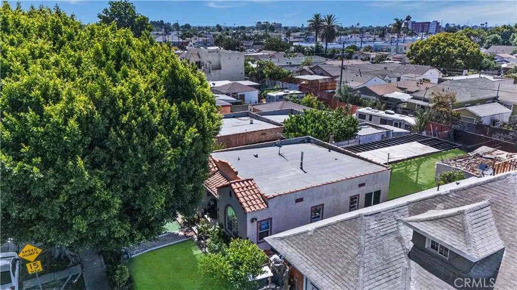 Los Angeles, California 90001, United States, 2 Bedrooms Bedrooms, ,1 BathroomBathrooms,Residential,Active,178655