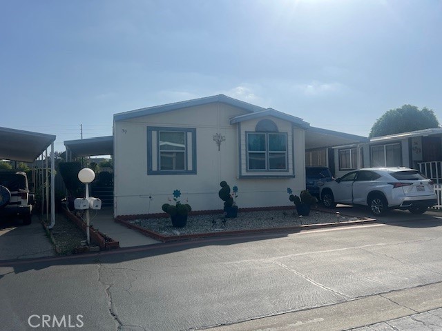 21500 Lassen Street 37