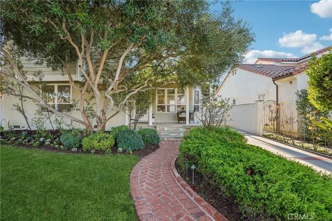 Photo of 1237 S Gertruda Ave, Redondo Beach, CA 90277 (MLS # SB25265569)