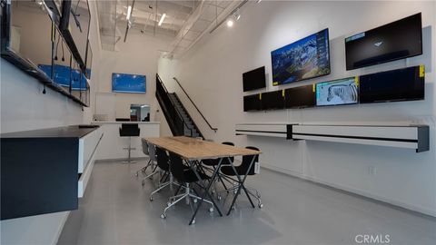 Photo of 732 E 10th St #105, Los Angeles, CA 90021 (MLS # PW26094166)