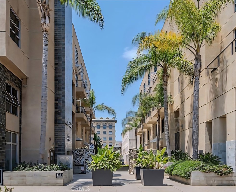 133 The Promenade N 103