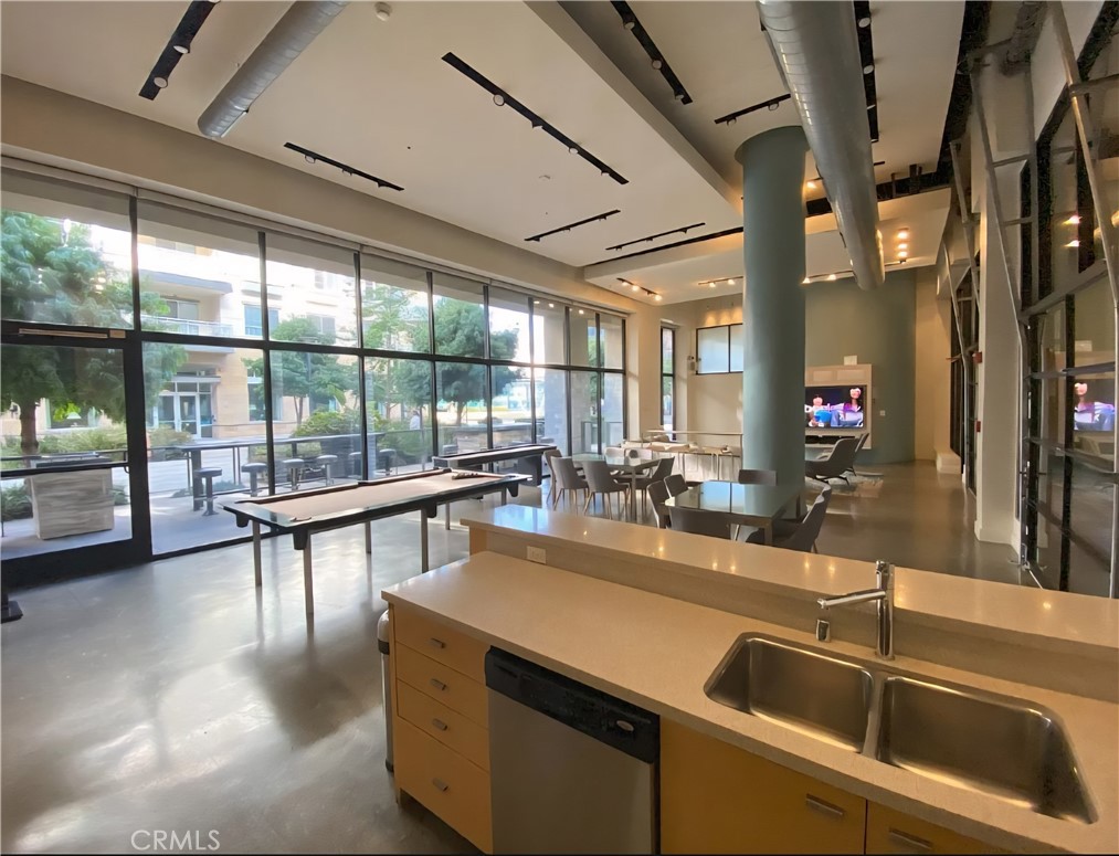 Alamitos Beach (AB) - Residential