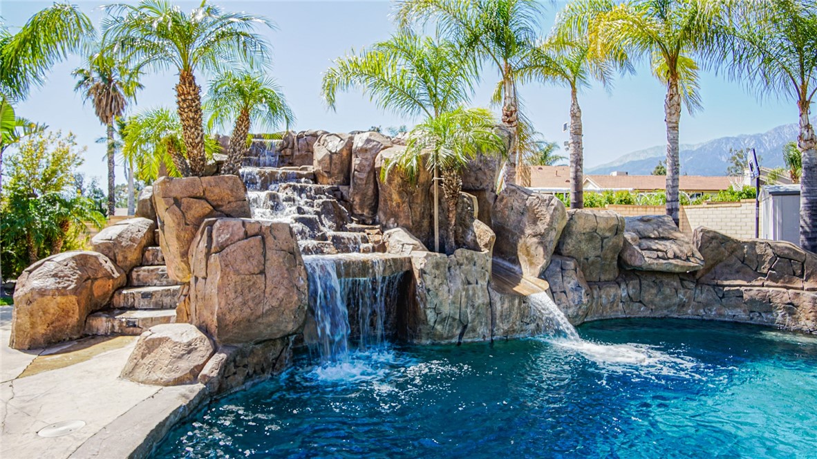 6264 Shore Pine Court