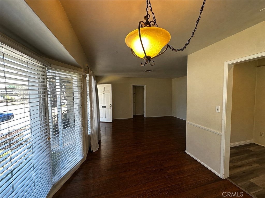 4228 Carfax