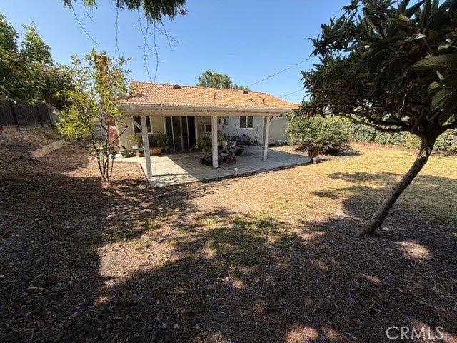 3111 E Hollingworth