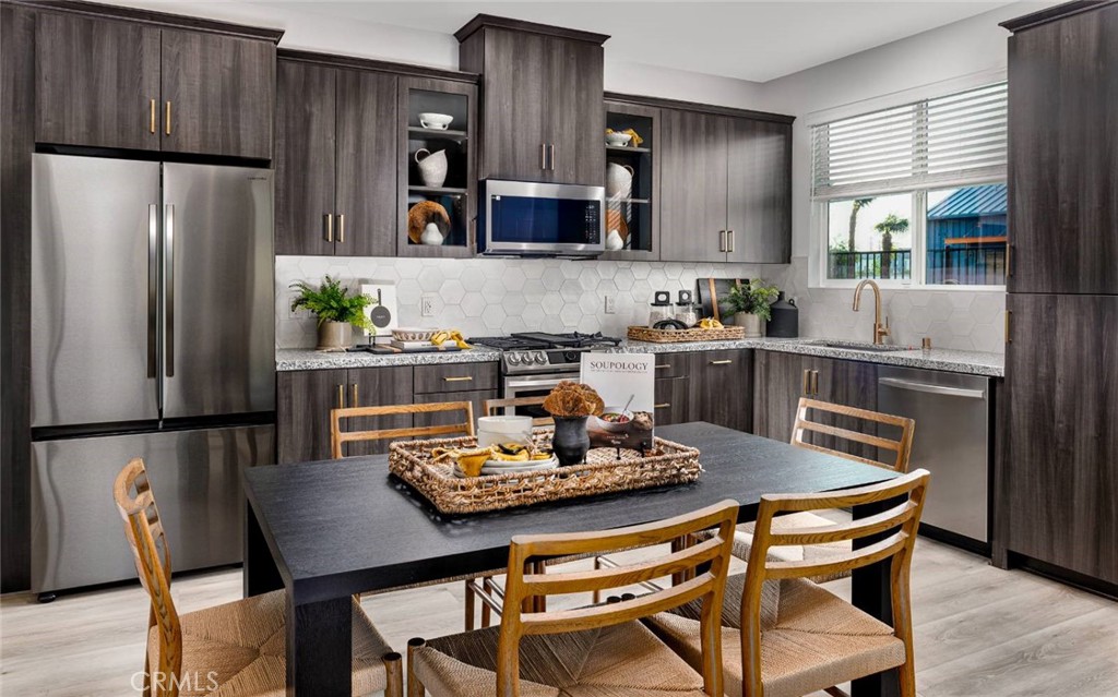 4152 S S. LIMECREST PASEO 16