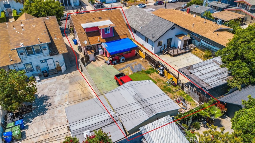 2920 Van Buren