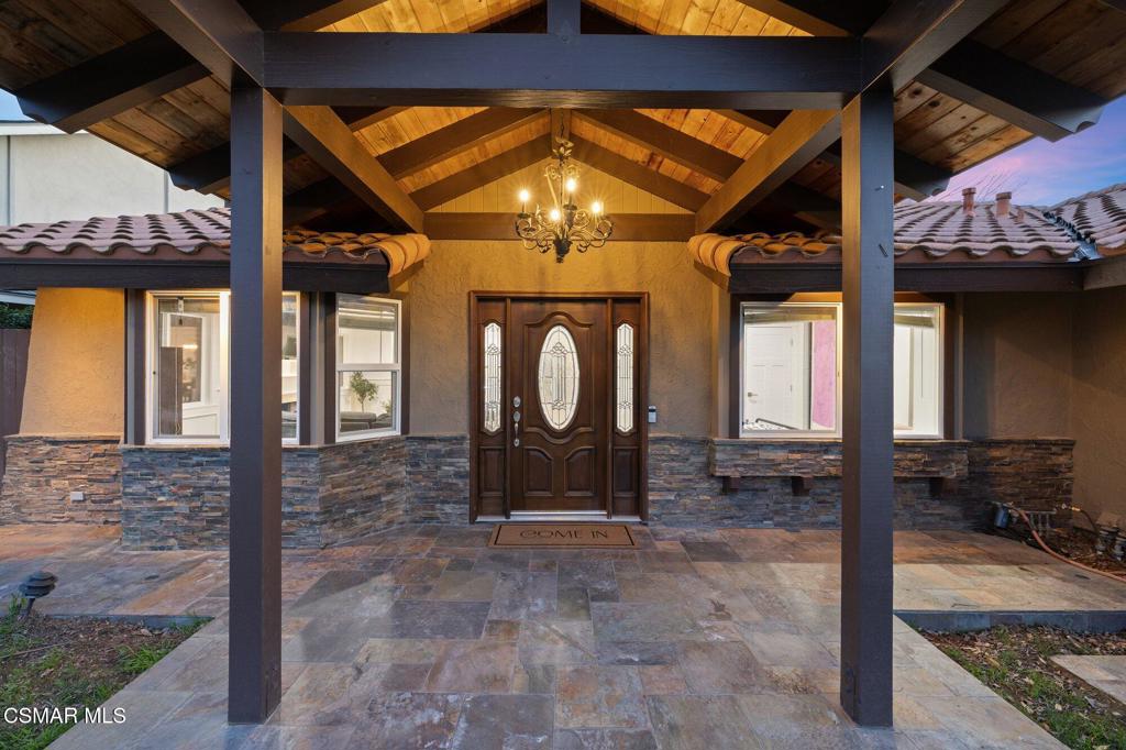 6240 Tamarind Street