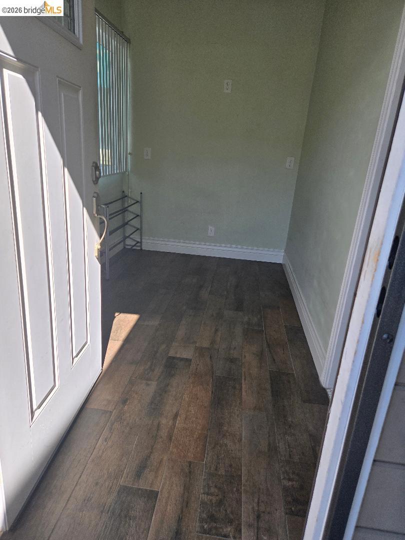 15540 15540 Hesperian Blvd