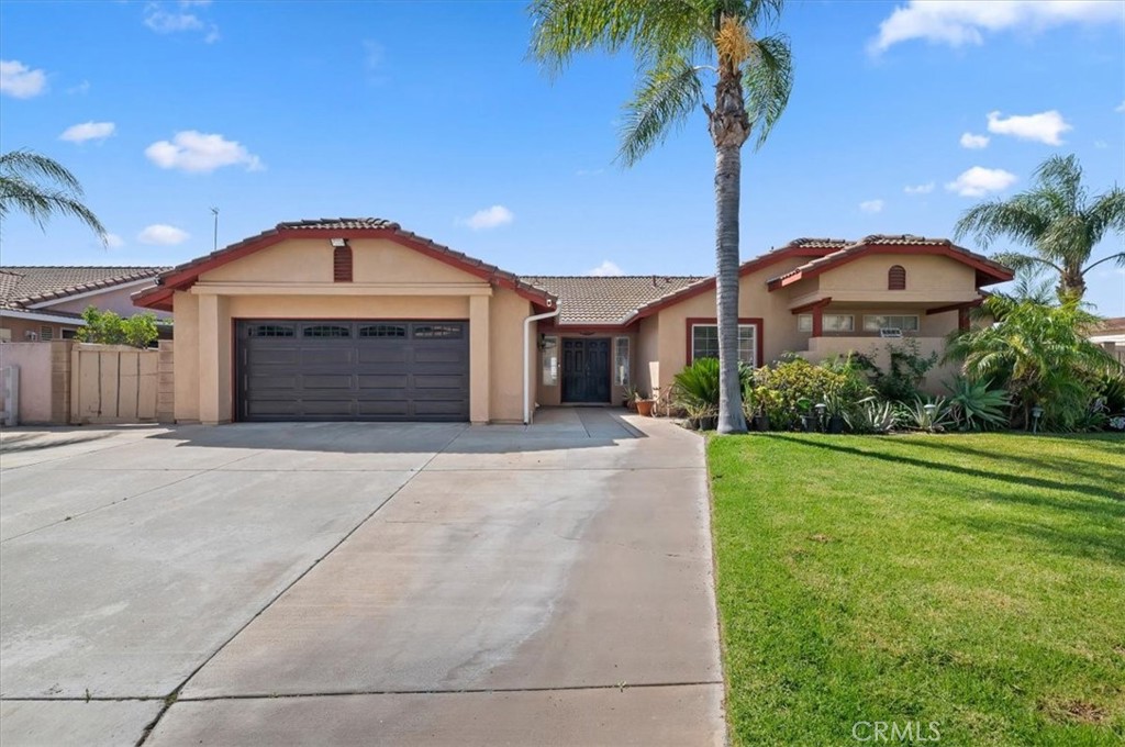 5608 Via Escalante