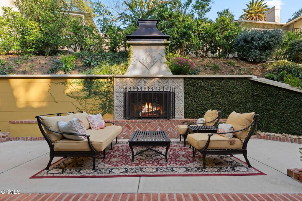 1010 Stoneridge Drive
