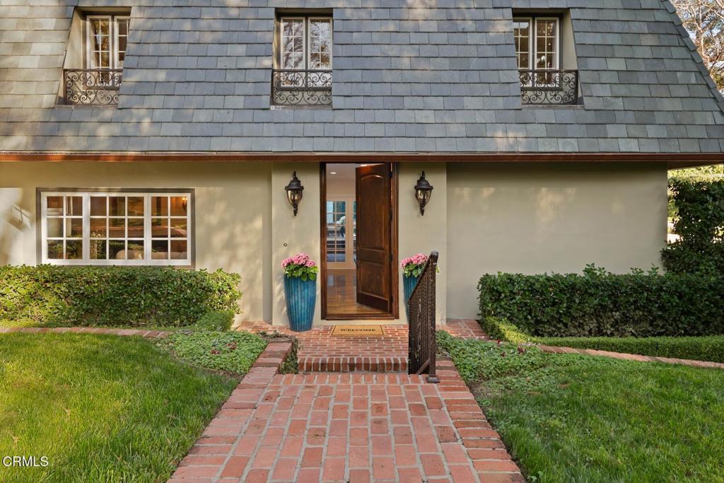 1010 Stoneridge Drive