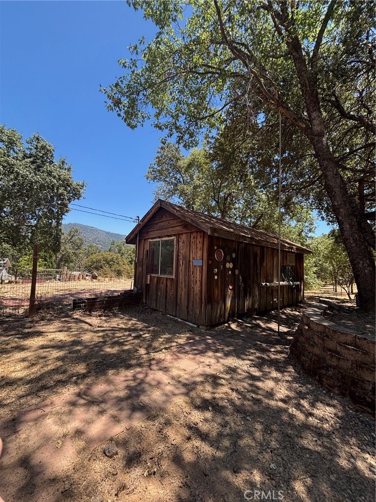 5615 Silver Strand Fall