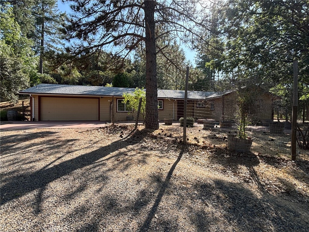 5615 Silver Strand Fall