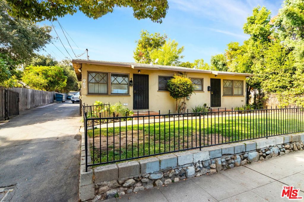 965 N Summit is 6 Units for sale in Prime Pasadena. There are 2 Buildings consisting of 3 units per building. Both of those buildings sit on a very large 12,008 SF lot. Excellent value-add multifamily opportunity that features (6) total units: (3) 2 bed / 1 bath, (3) 1 bed / 1 bath and there is room to build 3+ ADUs (buyer to verify). Rents are currently on the lower side so there's about 20 - 30% upside to be had. Located in a strong rental area near transit, amenities, and the 210 freeway. A great option for investors seeking income, development potential, or a 1031 exchange opportunity. Projected GRM after Value-Add is a very low 9...Add units. Raise rents. Build equity.