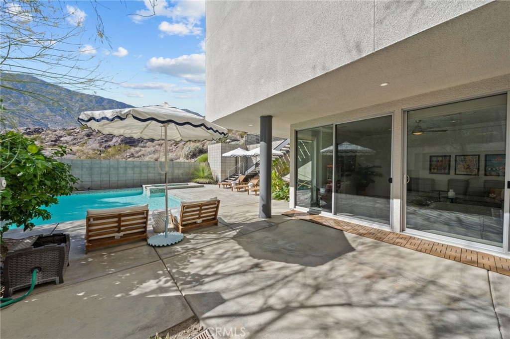 Palm Canyon (60040) - Residential