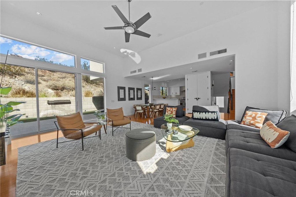 Palm Canyon (60040) - Residential