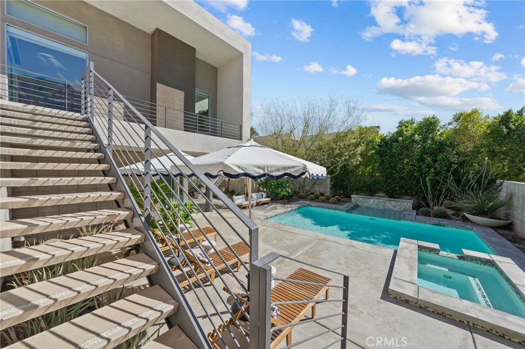 Palm Canyon (60040) - Residential