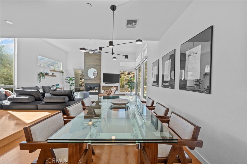 Palm Canyon (60040) - Residential