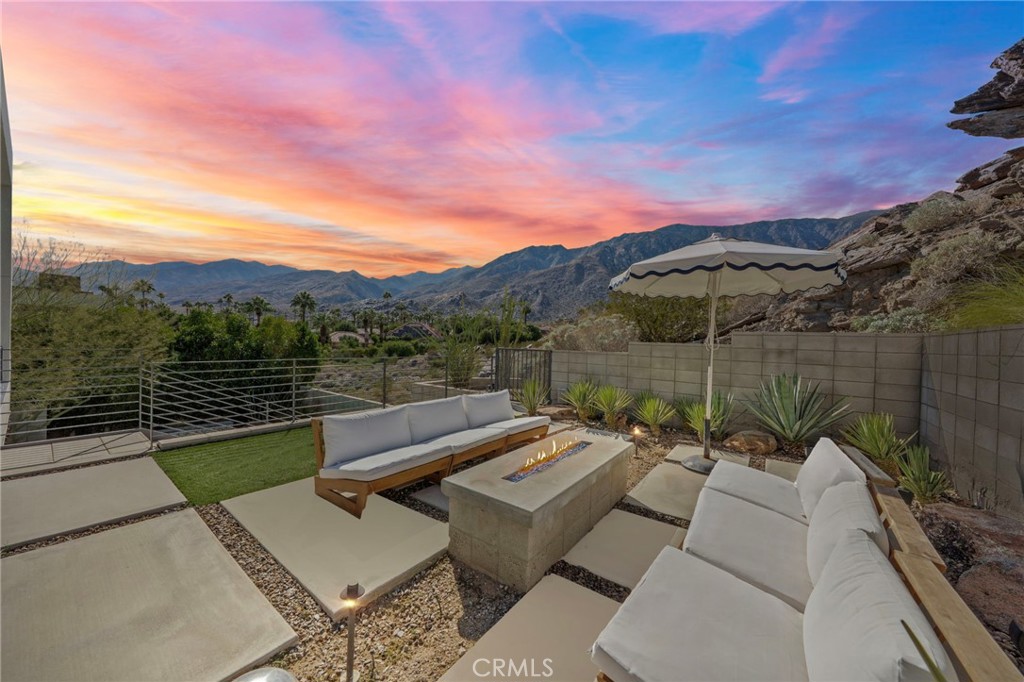 Palm Canyon (60040) - Residential