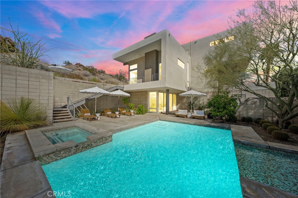 Palm Canyon (60040) - Residential