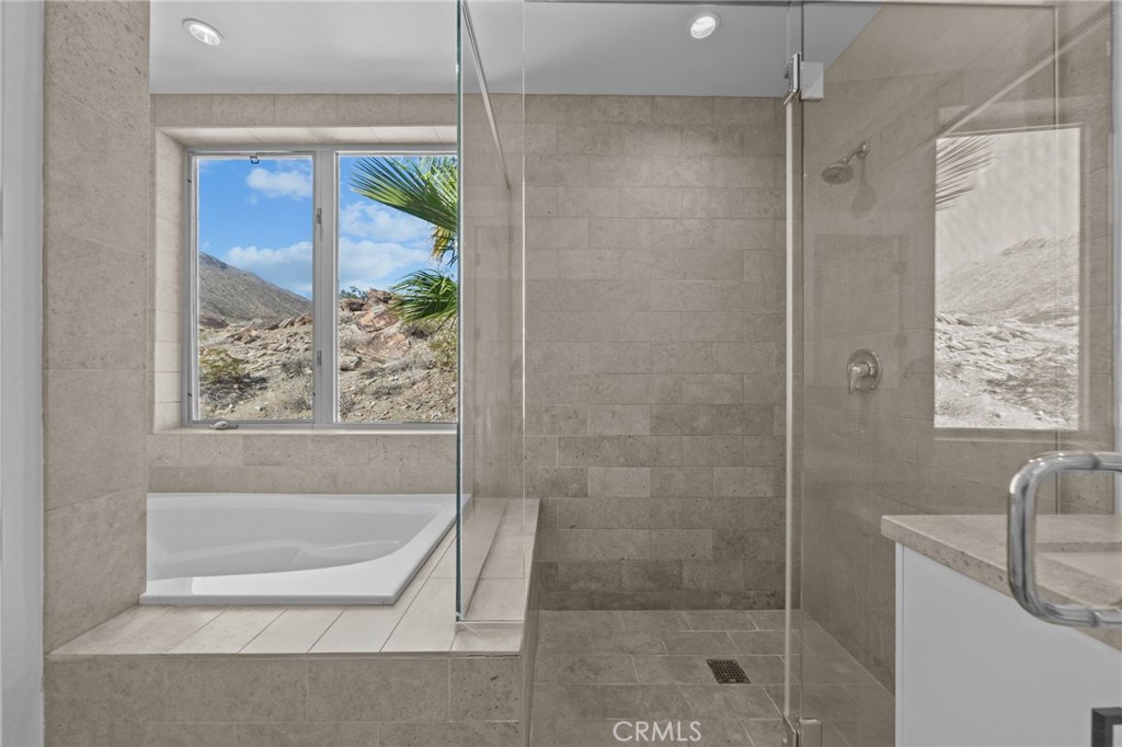 Palm Canyon (60040) - Residential
