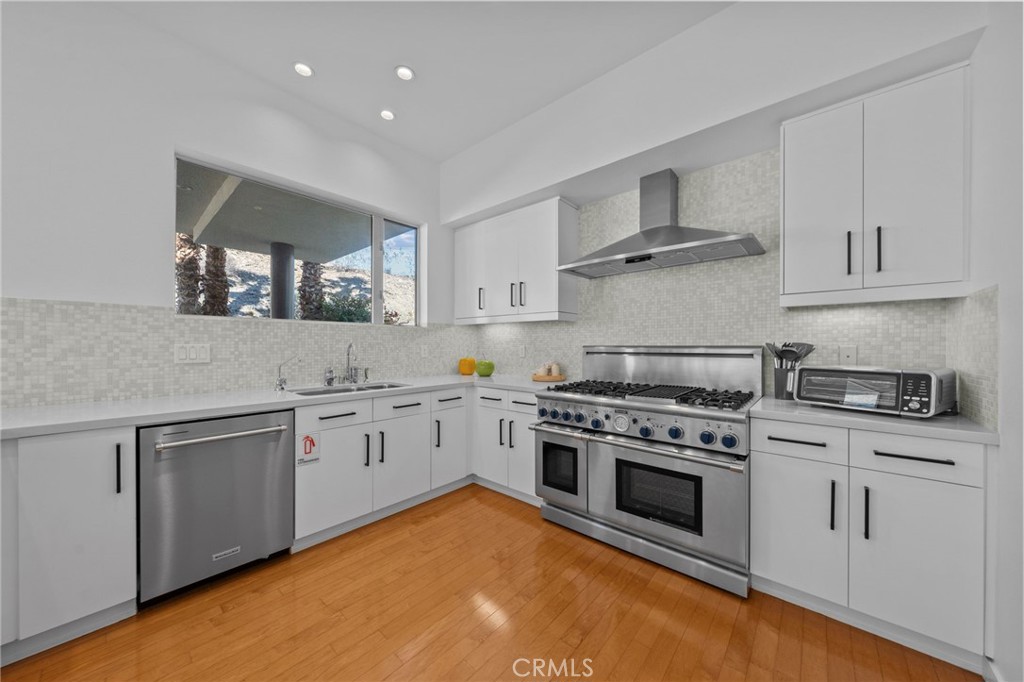 Palm Canyon (60040) - Residential