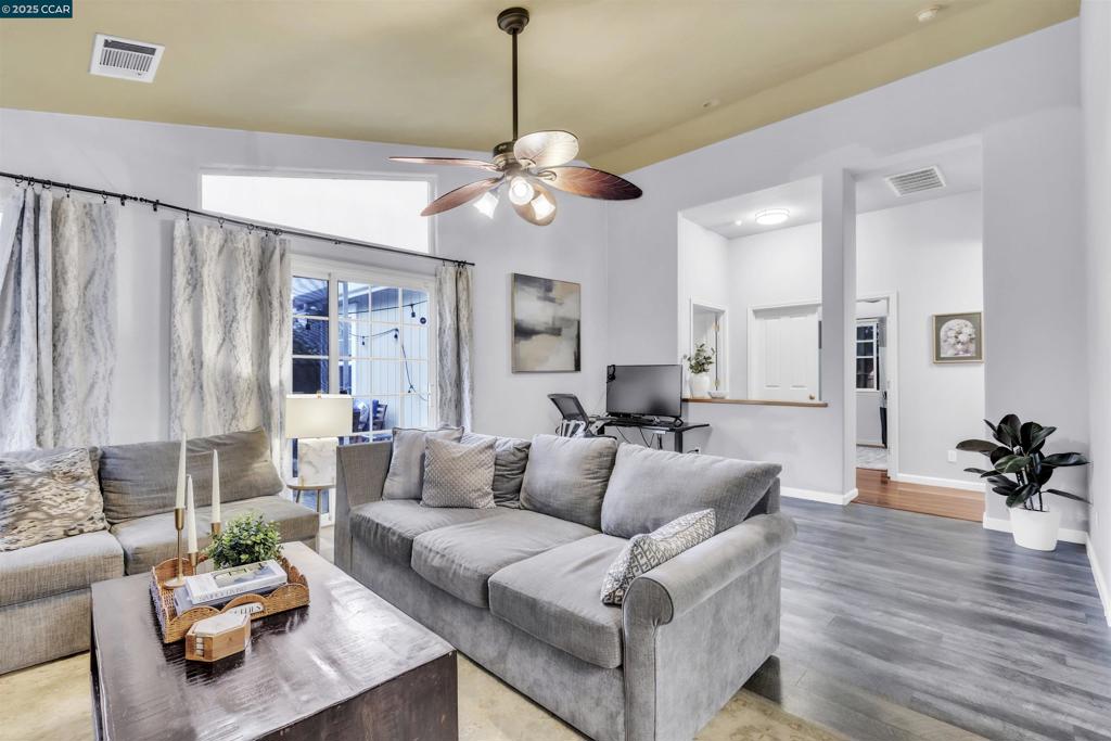 PREWITT RANCH - Residential