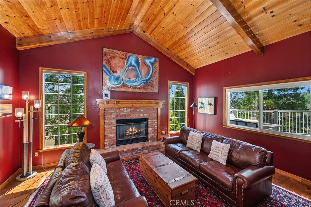 27392 Peninsula Drive
