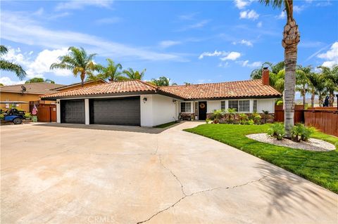 Photo of 22667 Castle Crag DR, Menifee, CA 92587 (MLS # IV26117474)