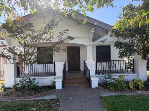 Photo of 1353 N Wilson AVE, Fresno, CA 93728 (MLS # FR26188079)