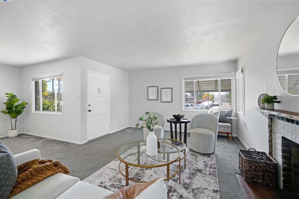 Properties 4 4216 Gem Ave