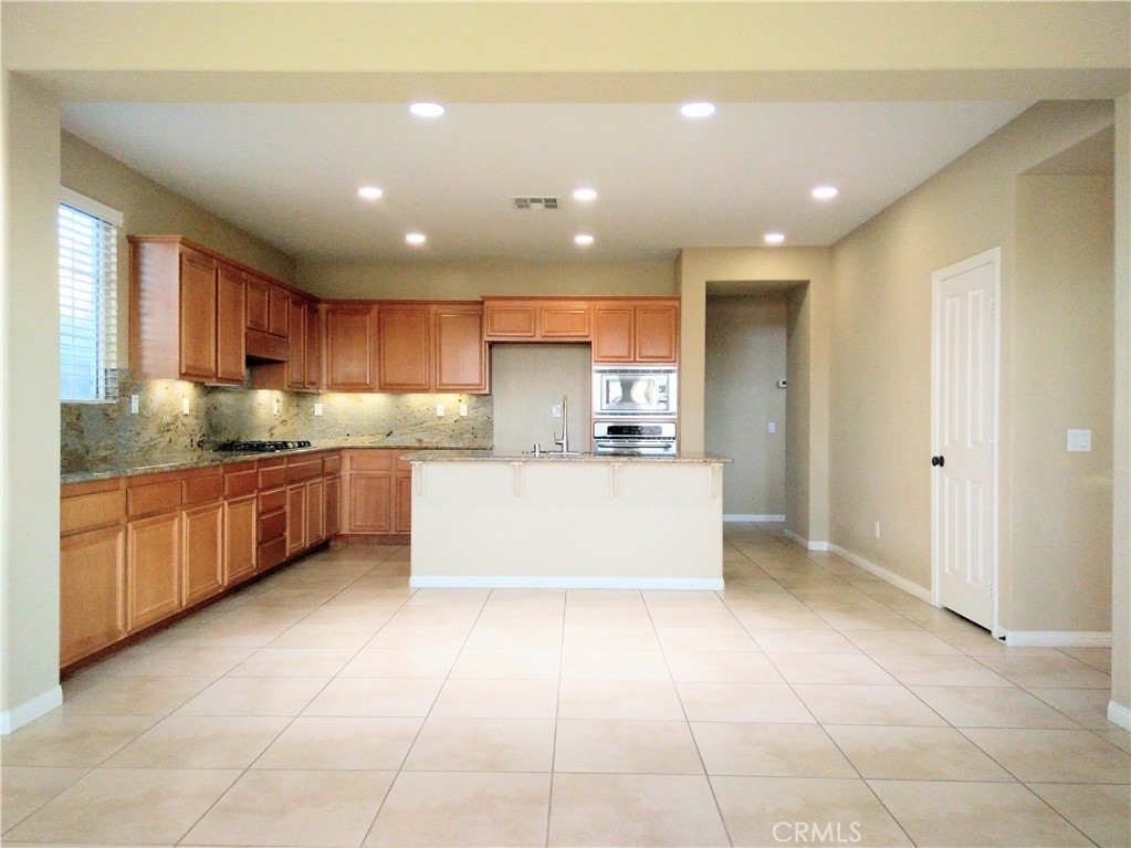 1169 Parkview Drive