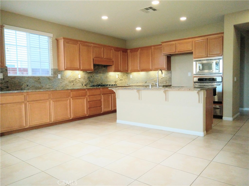 1169 Parkview Drive