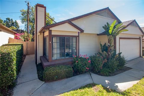 Photo of 13982 Olive Grove, Sylmar, CA 91342 (MLS # BB26038395)