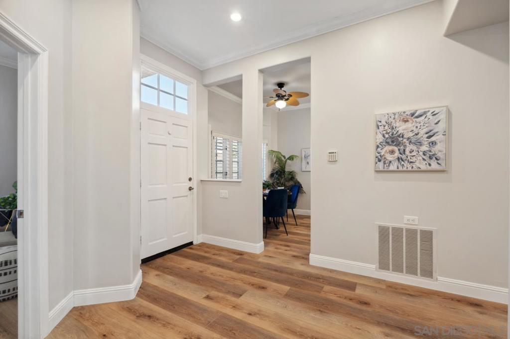 3614 Paseo Vista Famosa