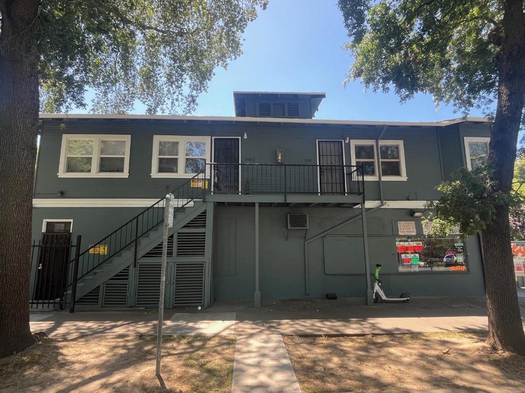 1700 V Street