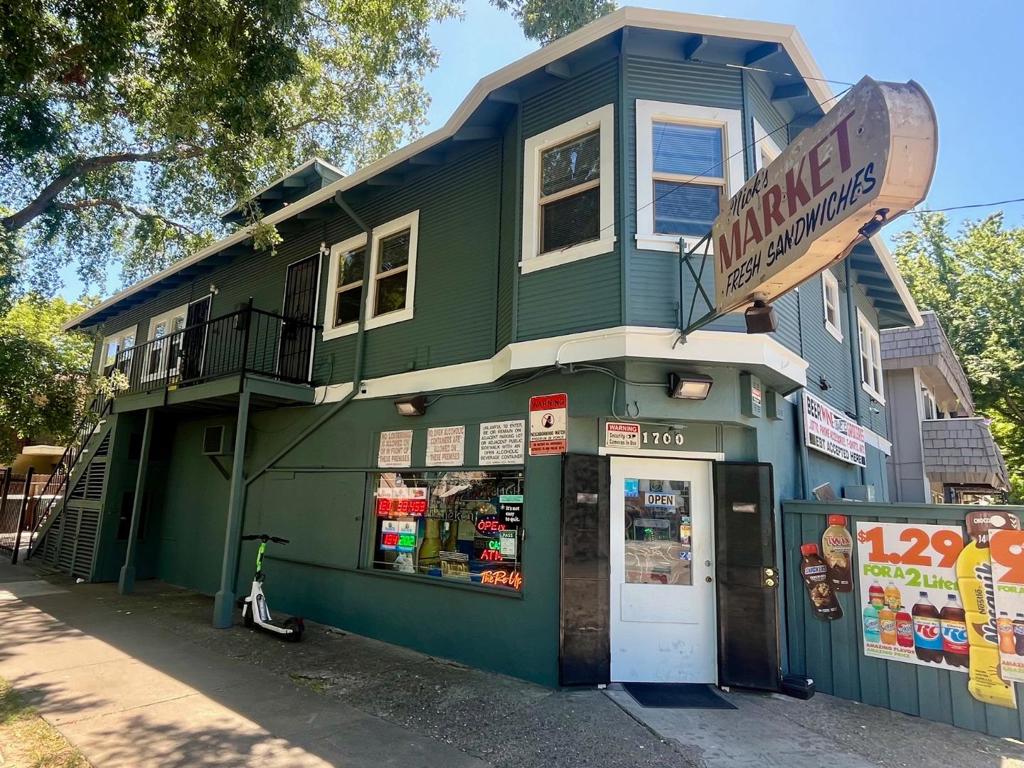 1700 V Street