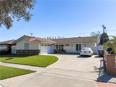 1117 S Arapaho Santa Ana CA 92704
