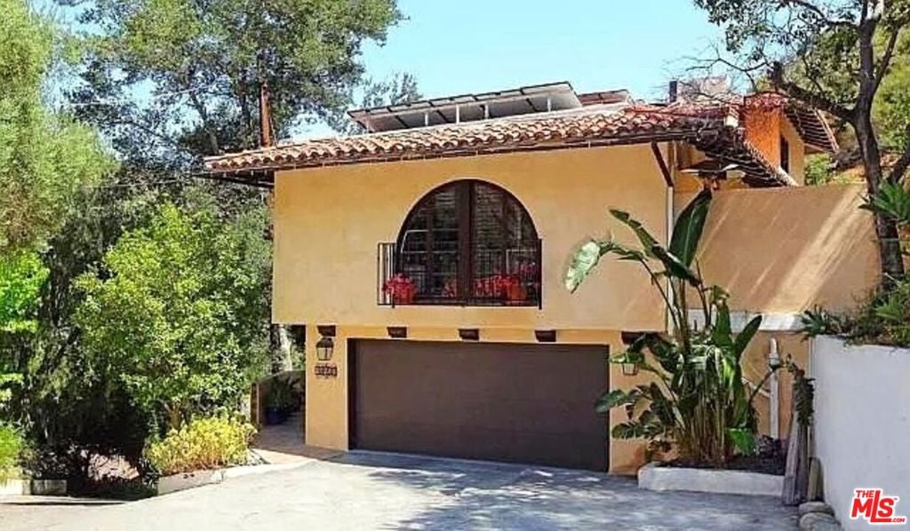 13129 N Sherry Lane