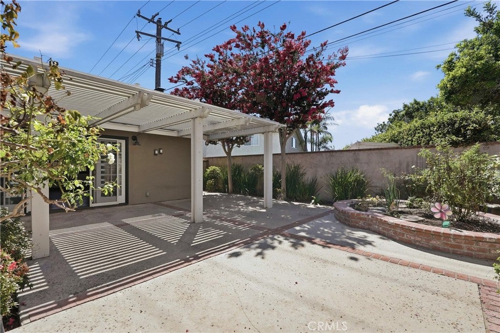 17771 Misty Lane, Huntington Beach CA 92649 - Photo 30