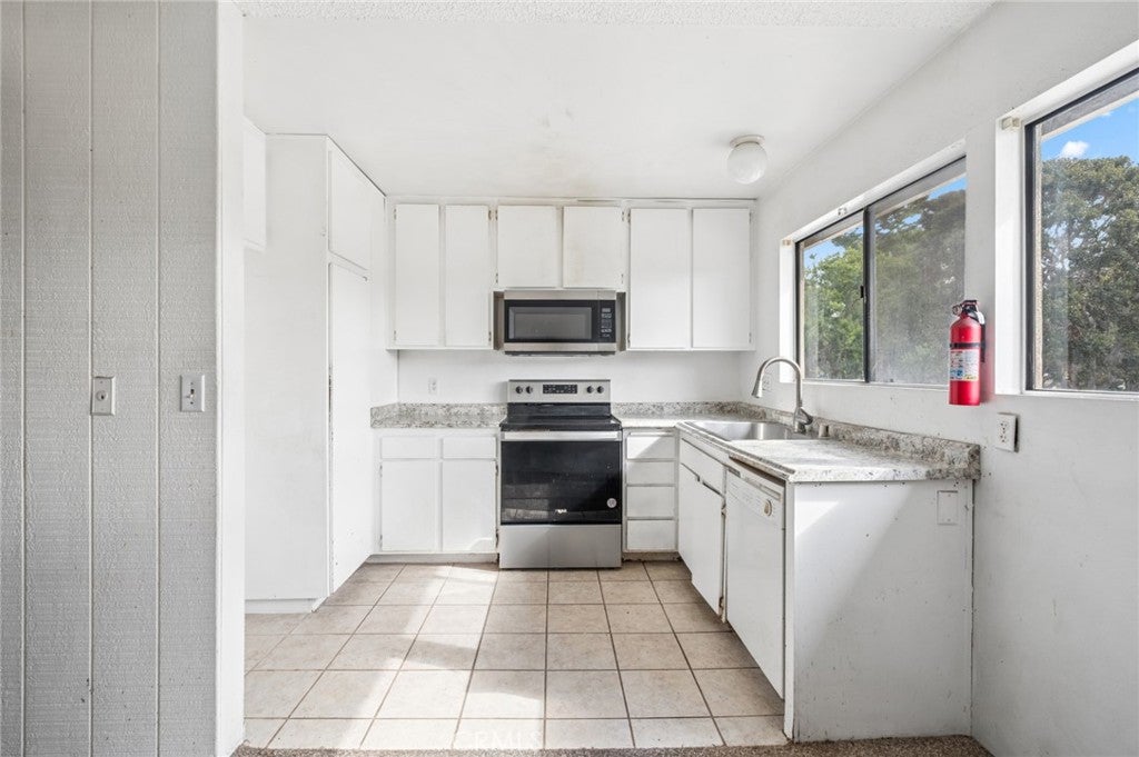 232 Springview